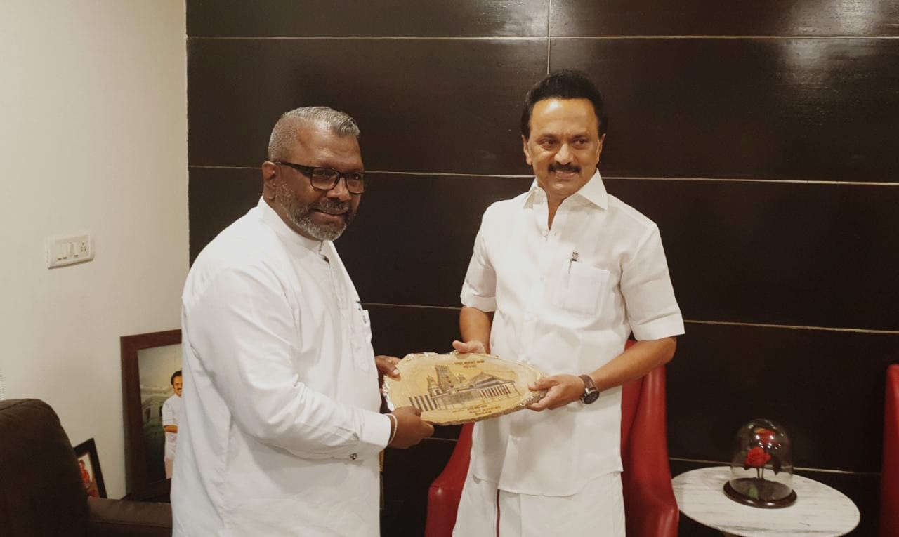 74670685_712046892634468_873395441462201