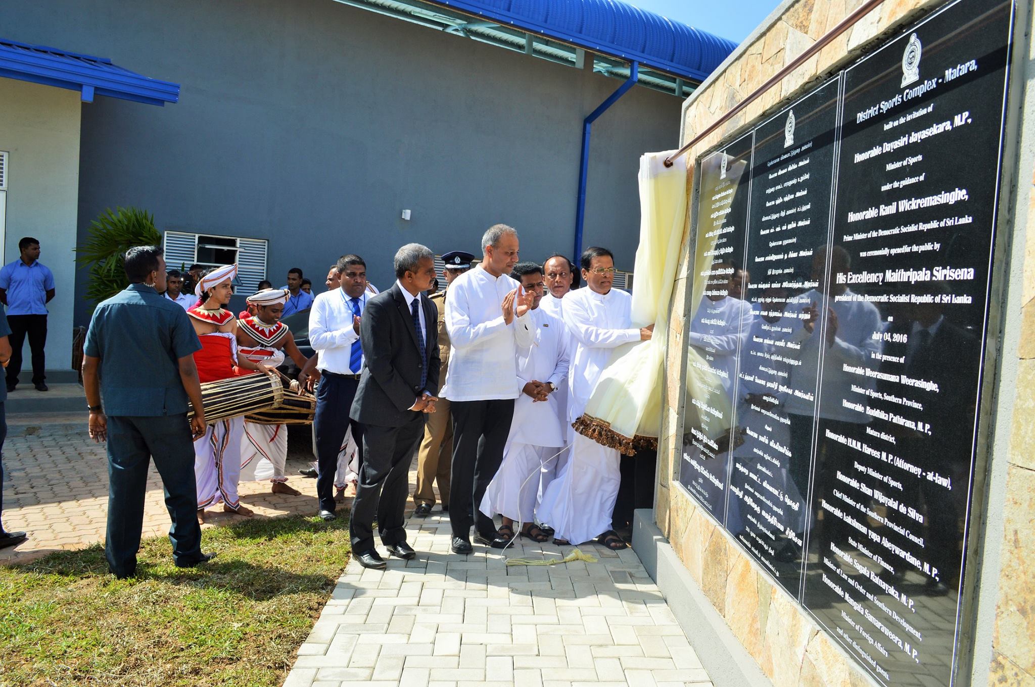 13603756_10154243751738080_8202643912351