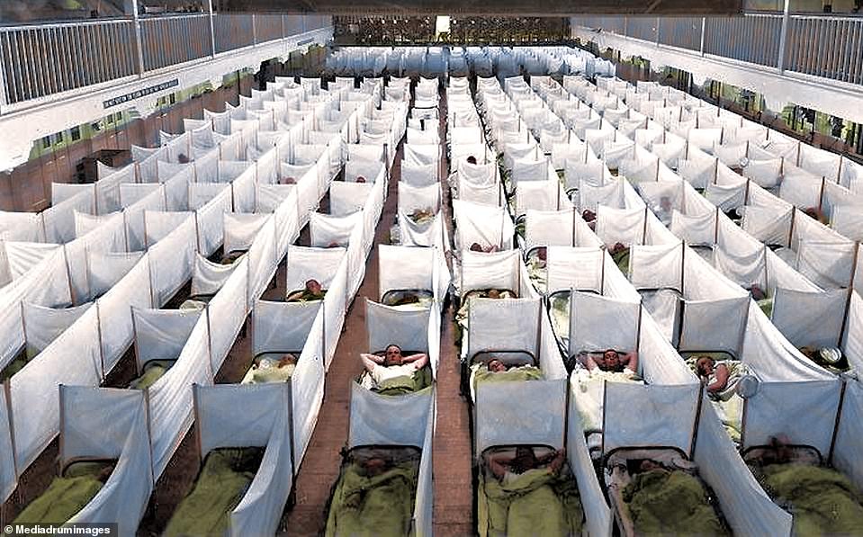 26023954-8116567-A_San_Francisco_Naval_T