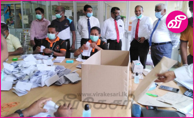 vote-counting-sri-lanka.jpg