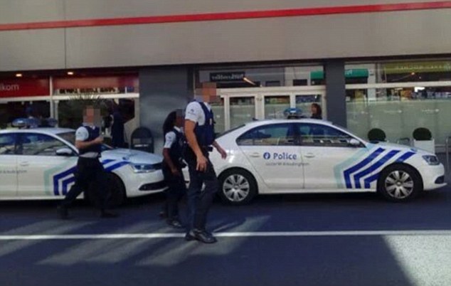 377E860E00000578-3753316-image-m-3_14718