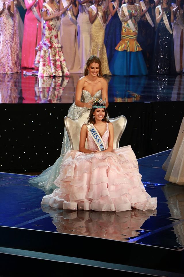 15578247_10154880440879974_5790081026409