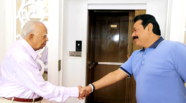 mahinda-rajapaksa-sambanthan.jpg