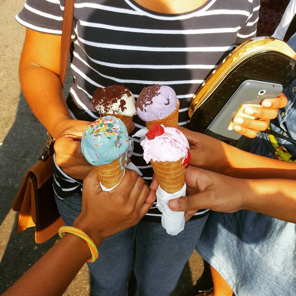 17499432_615275311995898_353657018453025