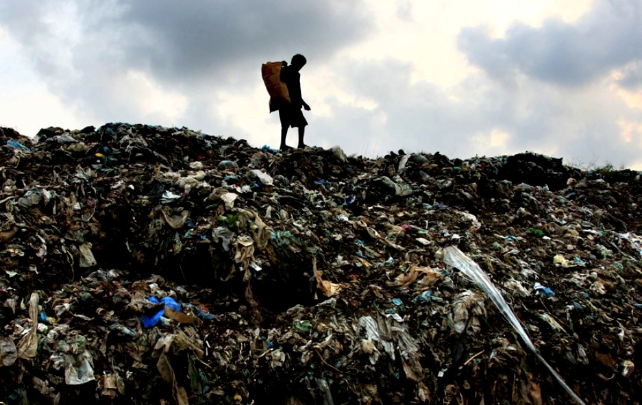 Image result for மீதொடமுல்ல குப்பை virakesari