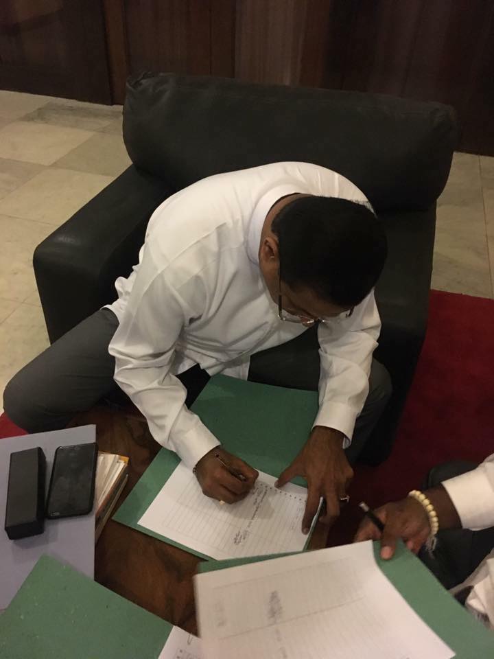 20993099_1894233160789376_53264878728229