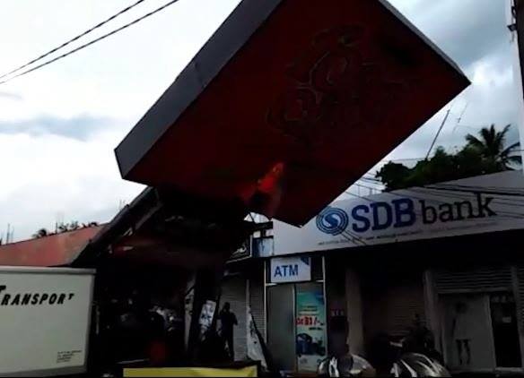 21361148_10208095993792335_86418068_n.jp