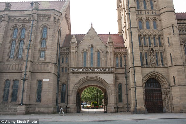 31E02E3C00000578-0-image-a-21_1457172535