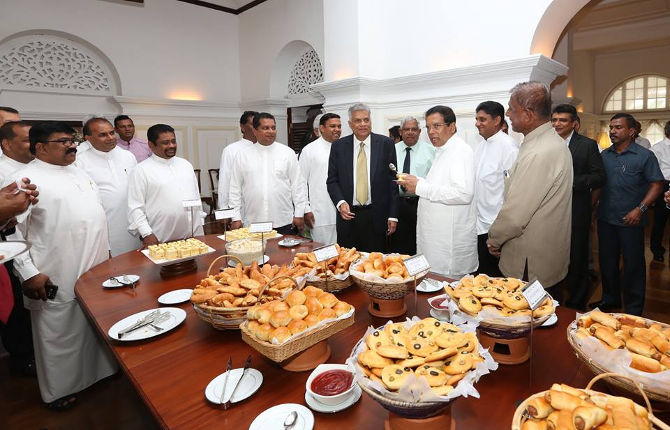 12074732_751933961572779_402100668196848