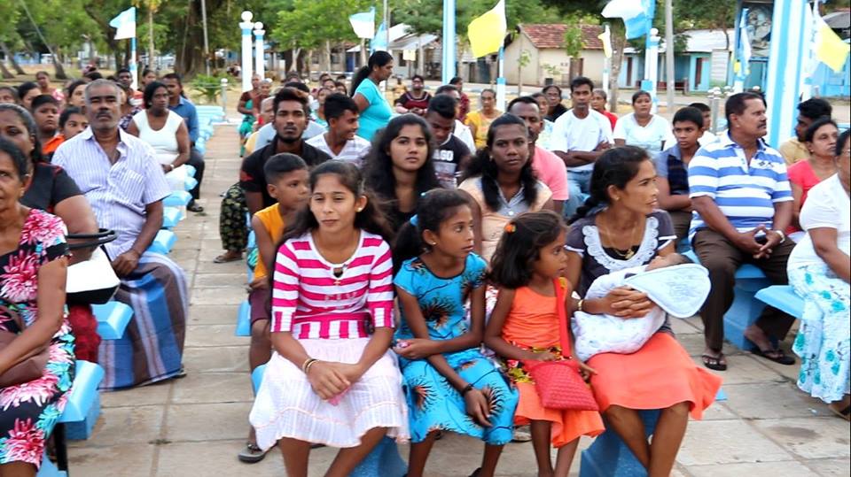 38738350_450771595401367_239956270889566