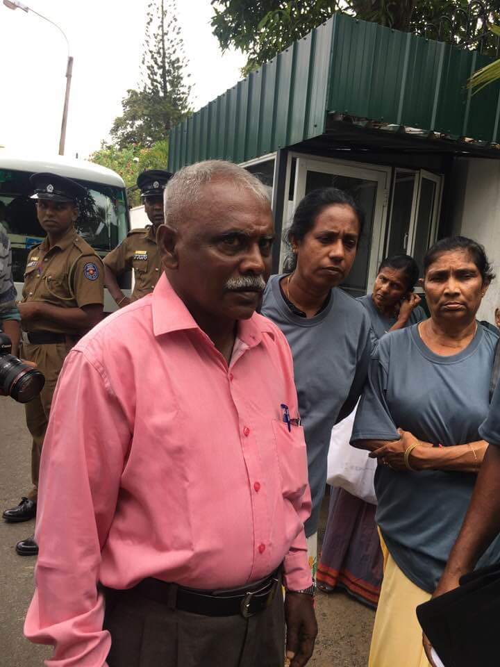 42092495_854623138076466_533816339849019