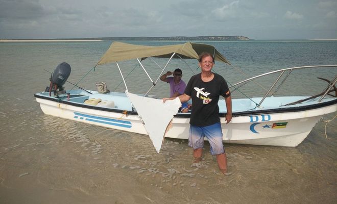 thumb_large_HT_plane_debris_as_01_160302