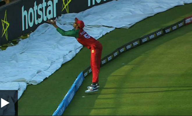 thumb_large_Soumya-Sarkar-stunning-bound