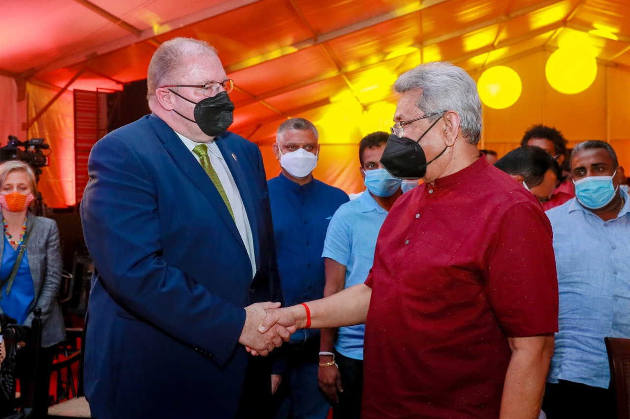 WhatsApp_Image_2021-11-06_at_21.10.05__1