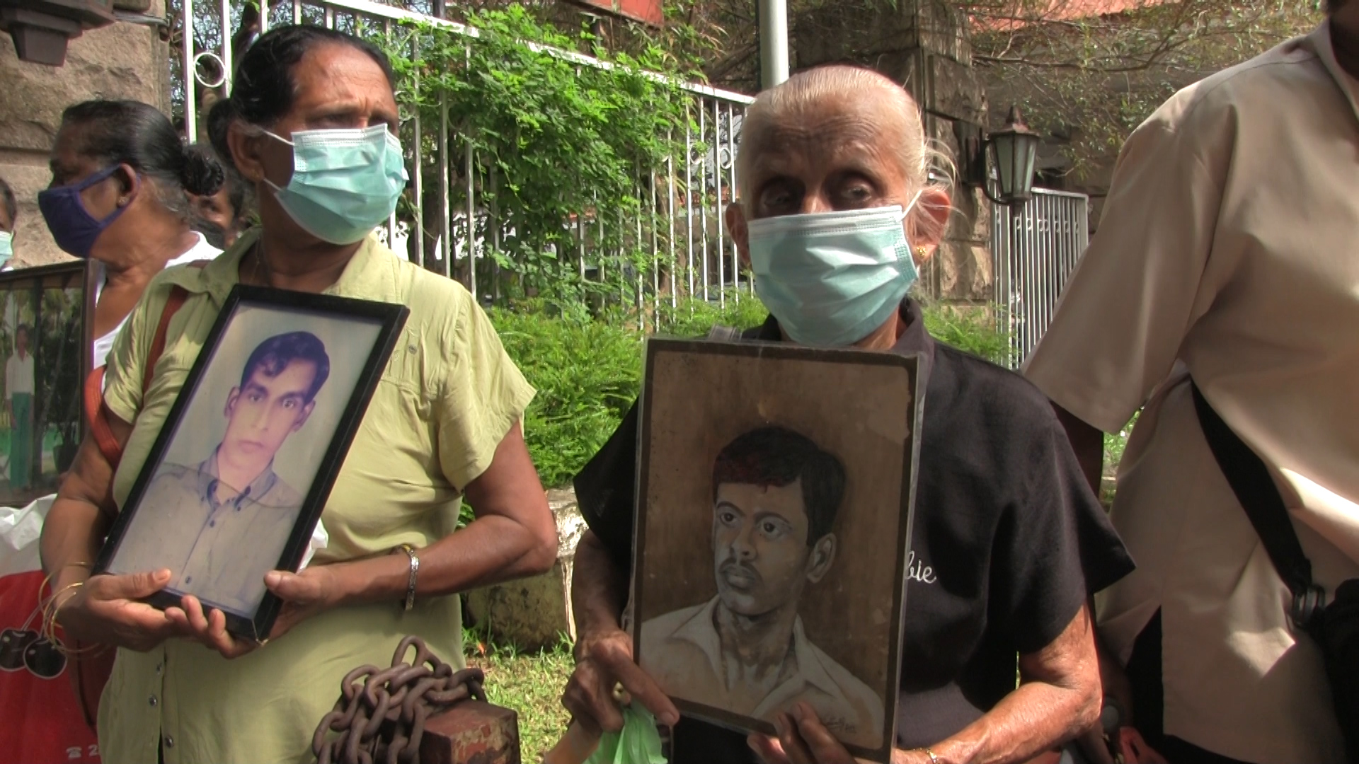 255521606_214794000790268_32079863804439