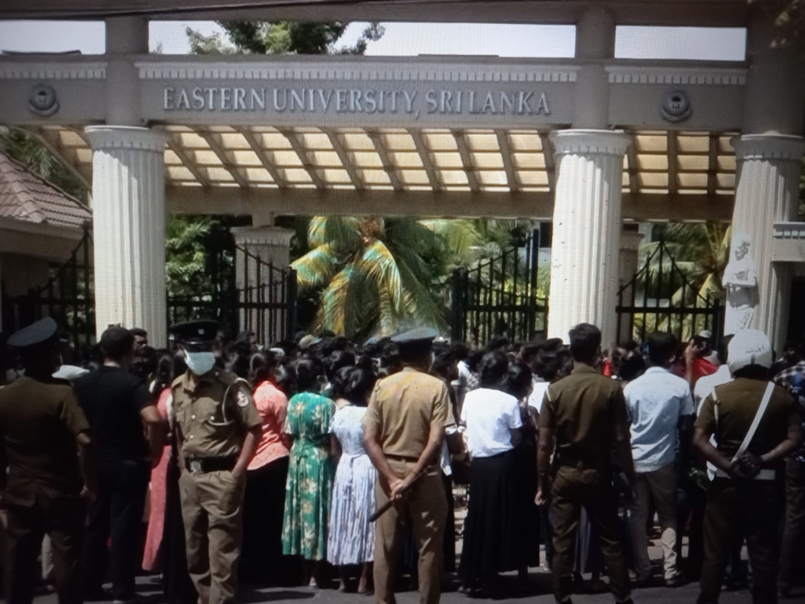 WhatsApp_Image_2022-04-04_at_11.06.32.jp