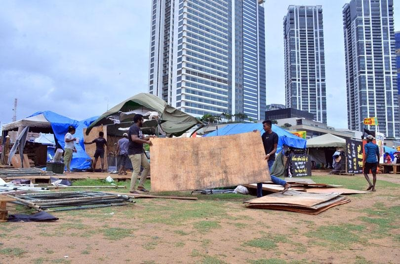 296063809_780144243123915_56789794294059