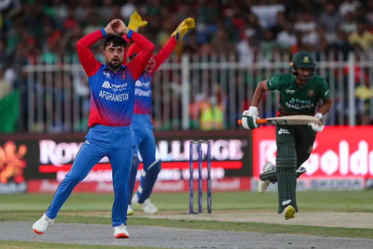 Rashid-Khan-reacts-after-a-close-call_-A