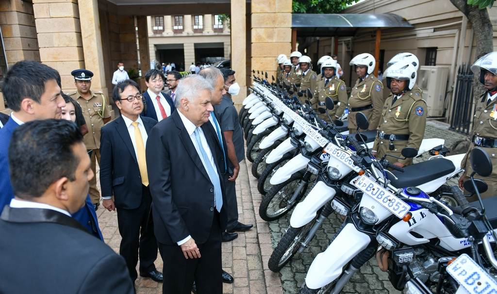 327102586_1393547418061854_1705977369813