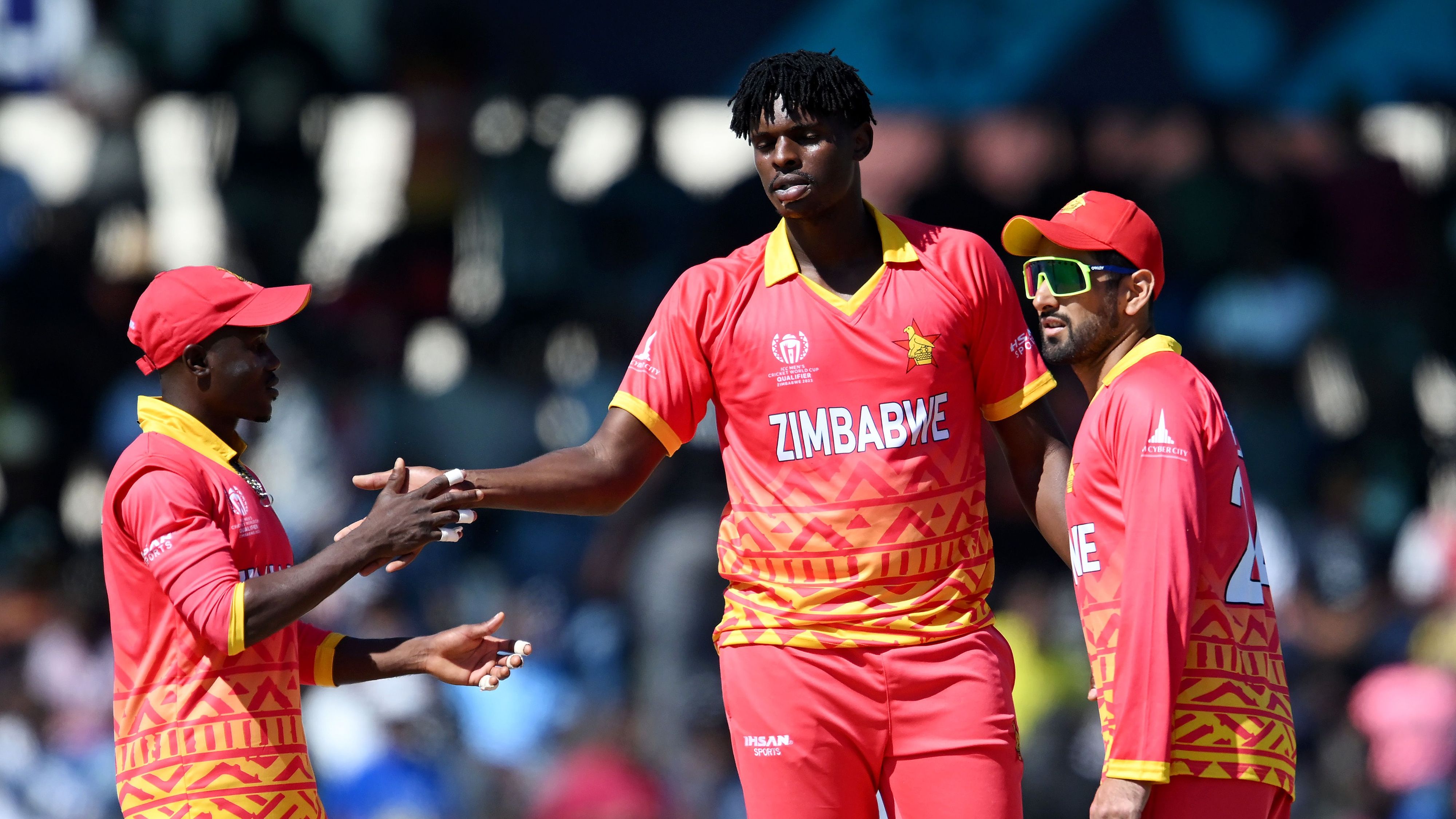 Richard_Ngarava_of_Zimbabwe_celebrates_w