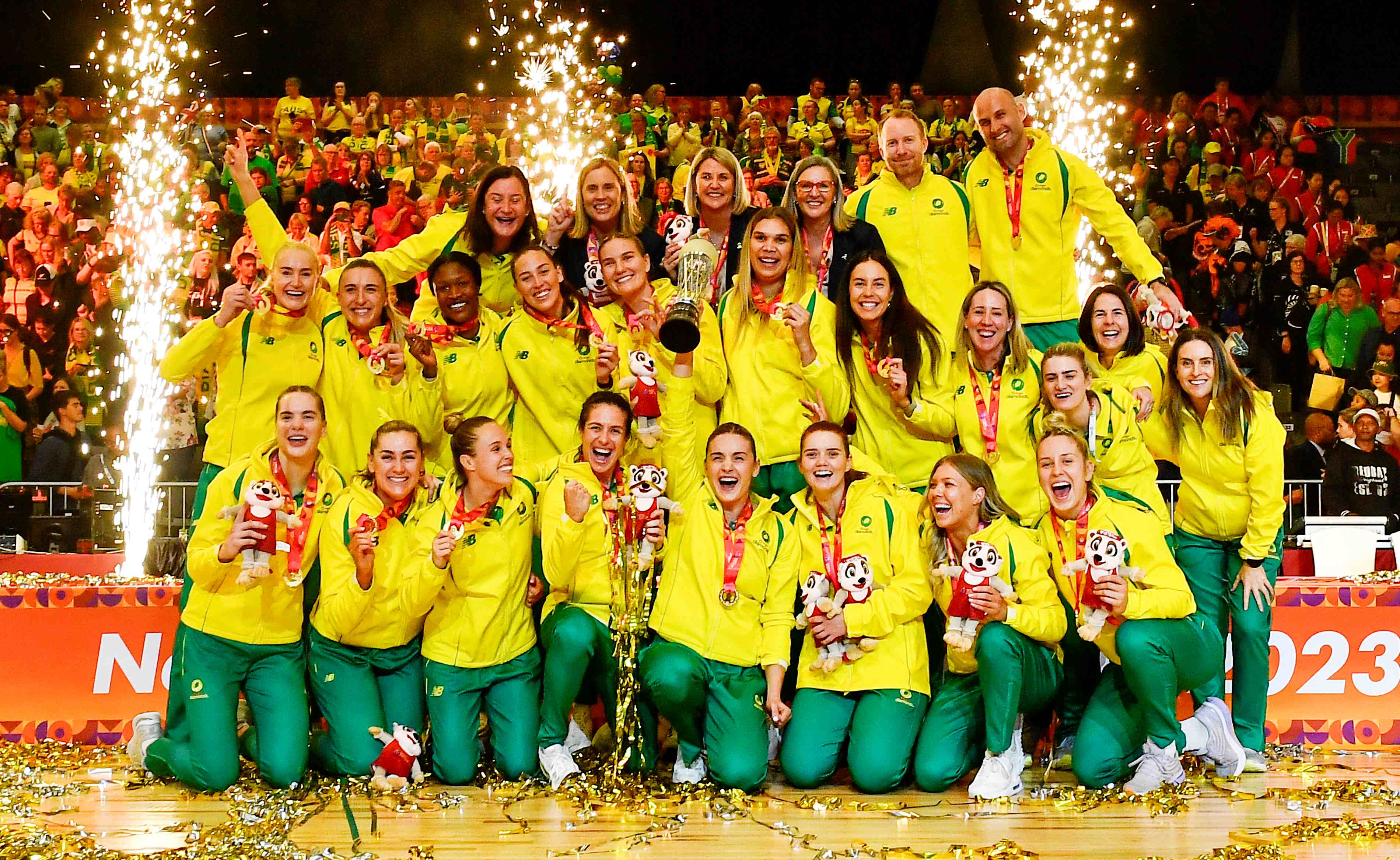 2_Australian_Netball_Team__1_.jpg