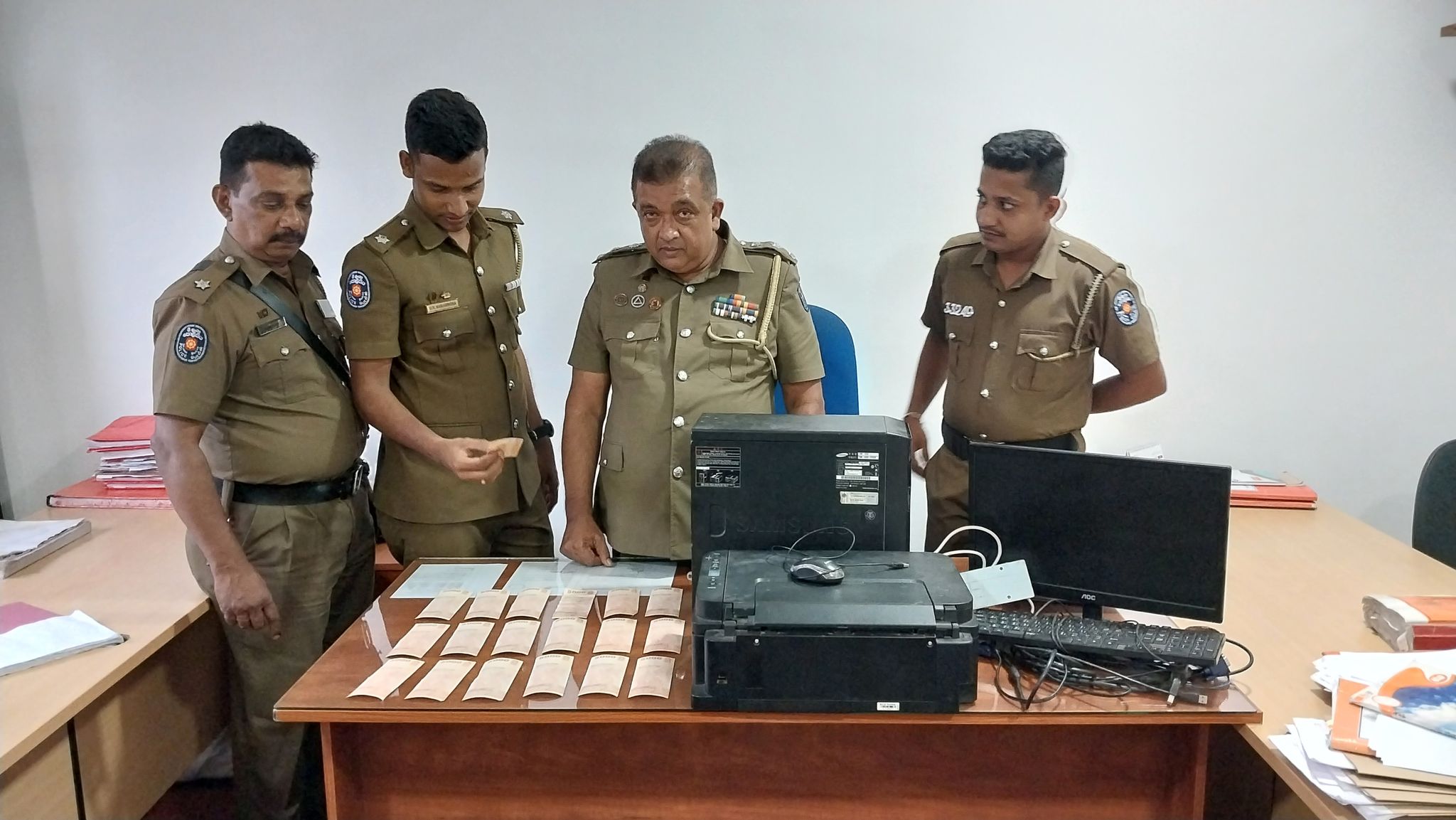 367525448_251373354455672_65475101963587