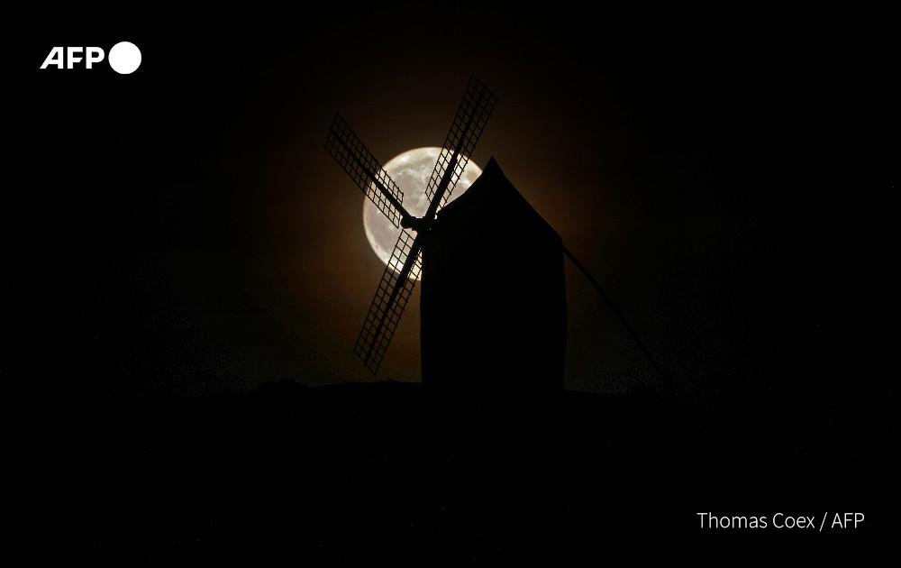 372978411_690592609780386_72104151298721