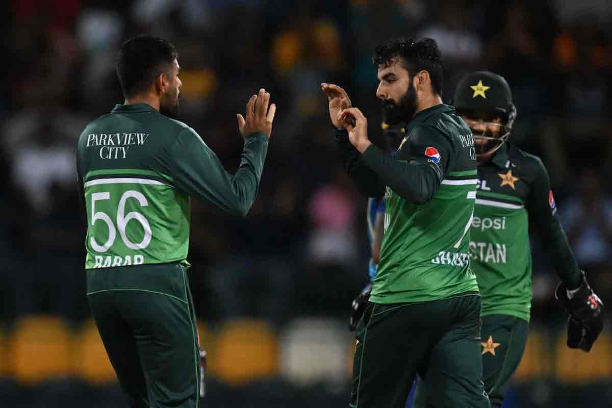 Shadab-Khan_s-sharp-return-catch-got-him