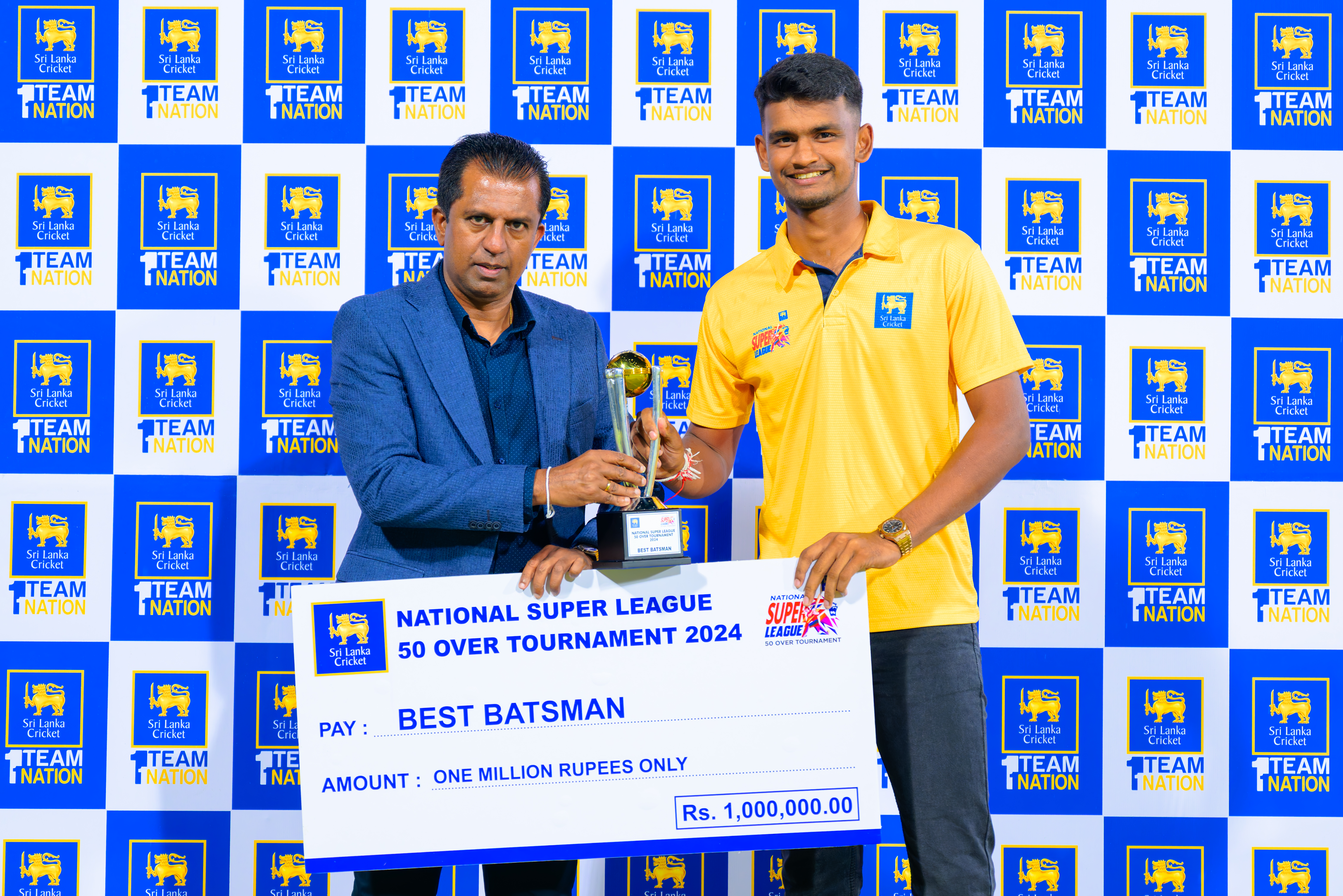 6_BEST_BATSMAN___Ahan_Wickramasinghe.jpg