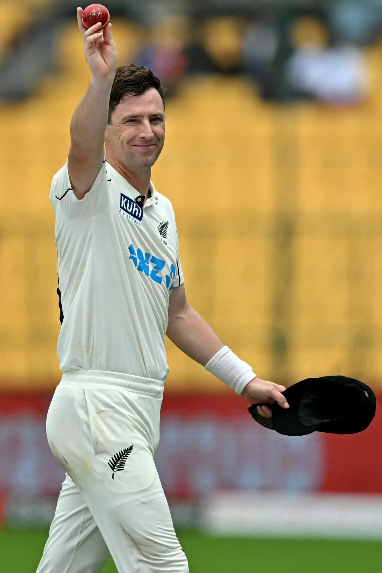 1710_matt_henry_nz_vs_ind_1st_test.png