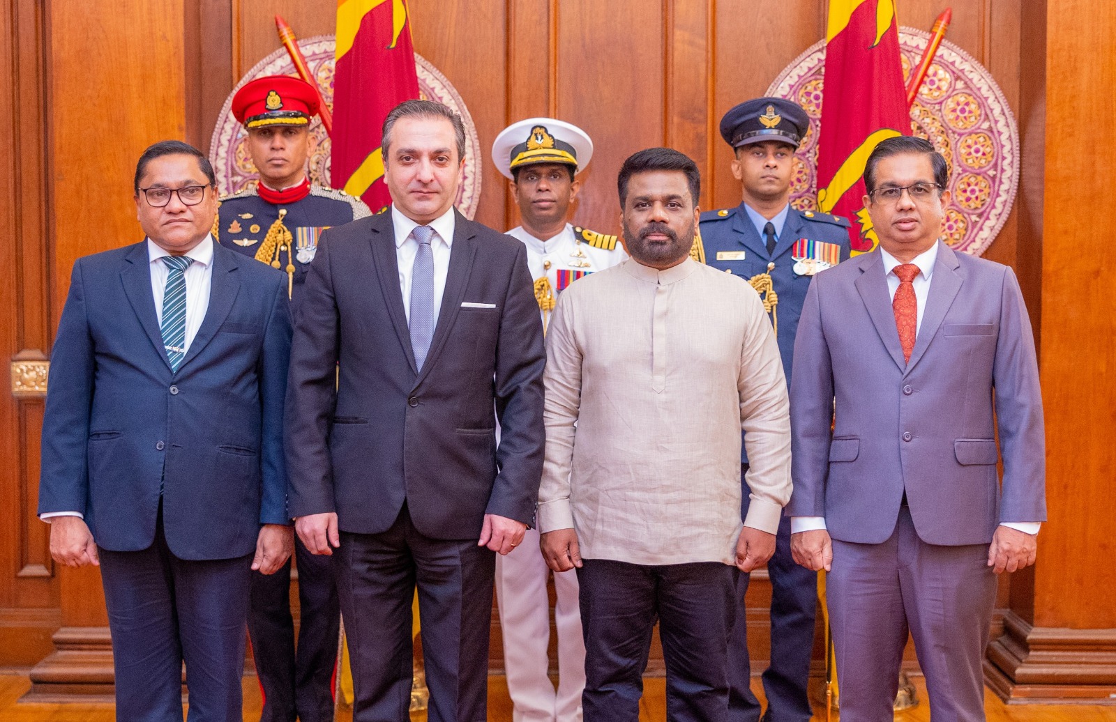 WhatsApp_Image_2024-11-28_at_03.54.18__1