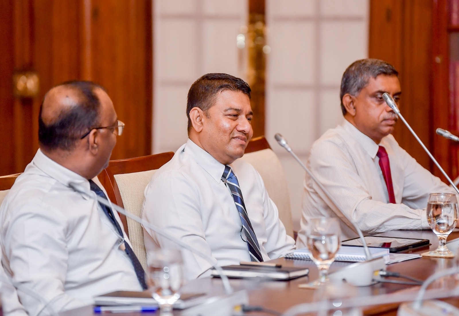 WhatsApp_Image_2025-03-07_at_15.15.06.jp