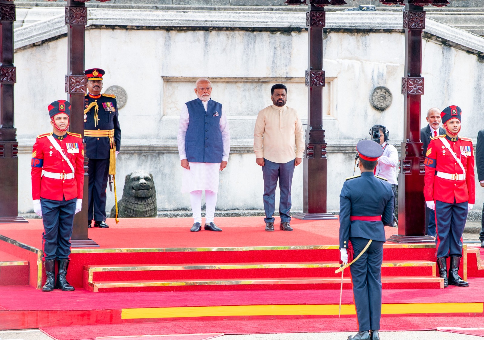 WhatsApp_Image_2025-04-05_at_10.57.56.jp