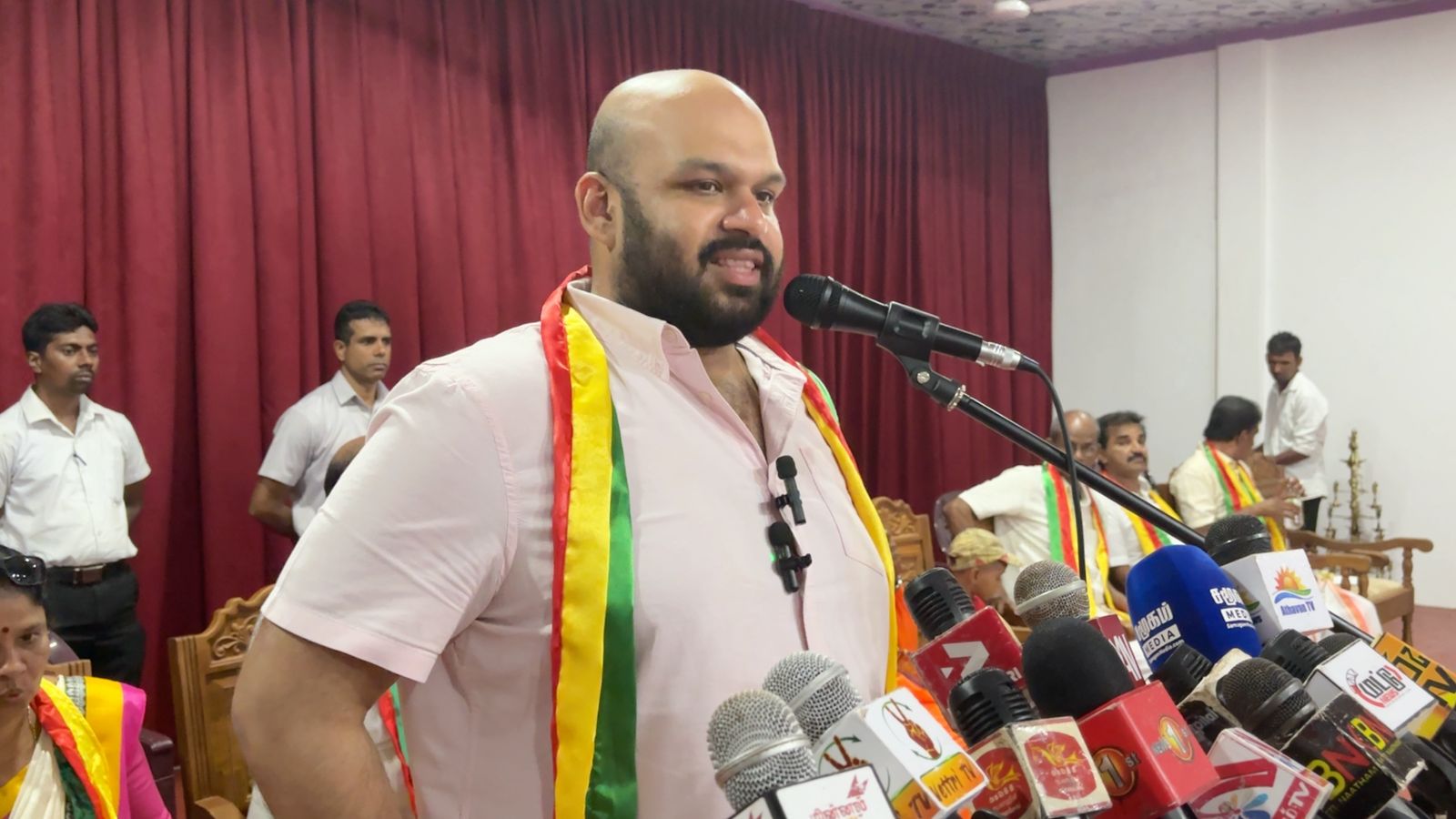 WhatsApp_Image_2025-04-07_at_08.38.35.jp