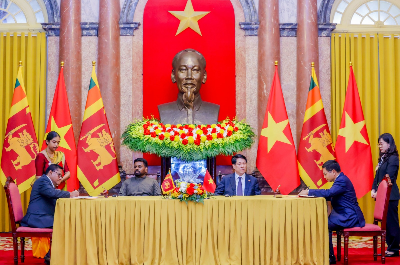 WhatsApp_Image_2025-05-05_at_18.55.22_85