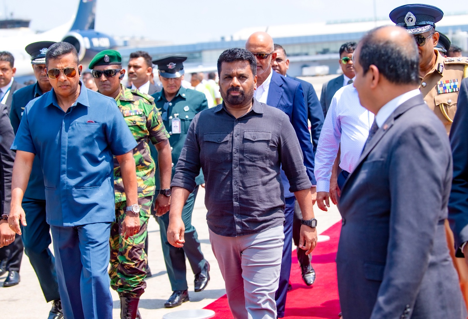 WhatsApp_Image_2025-05-06_at_17.08.44.jp