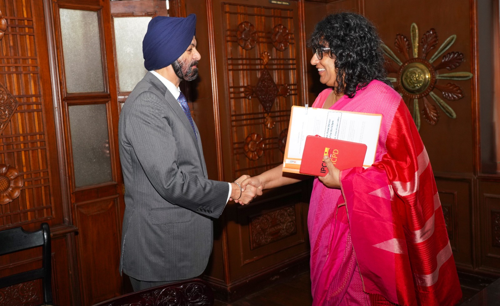 WhatsApp_Image_2025-05-08_at_11.05.57.jp