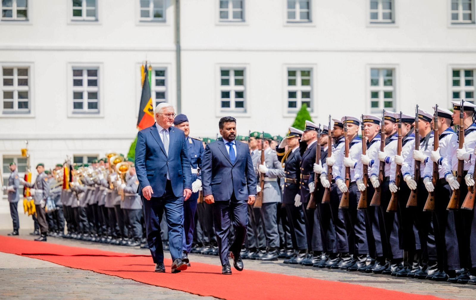 WhatsApp_Image_2025-06-11_at_19.43.34.jp