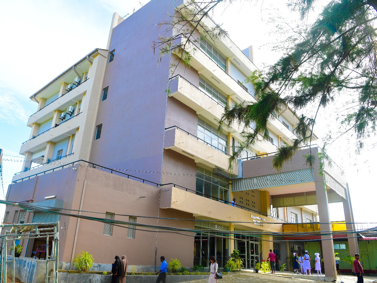 WhatsApp_Image_2025-09-19_at_10.28.07.jp