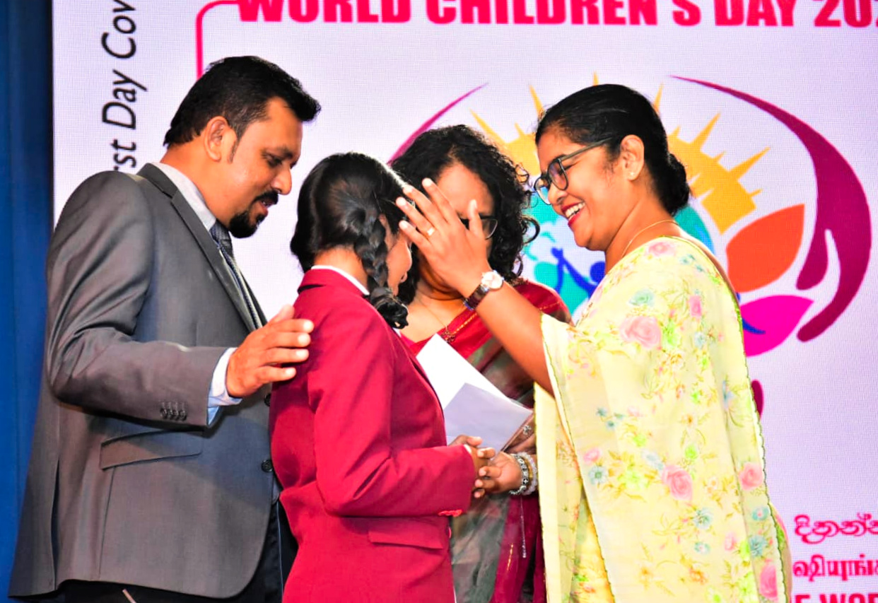 WhatsApp_Image_2025-10-01_at_17.59.10.jp