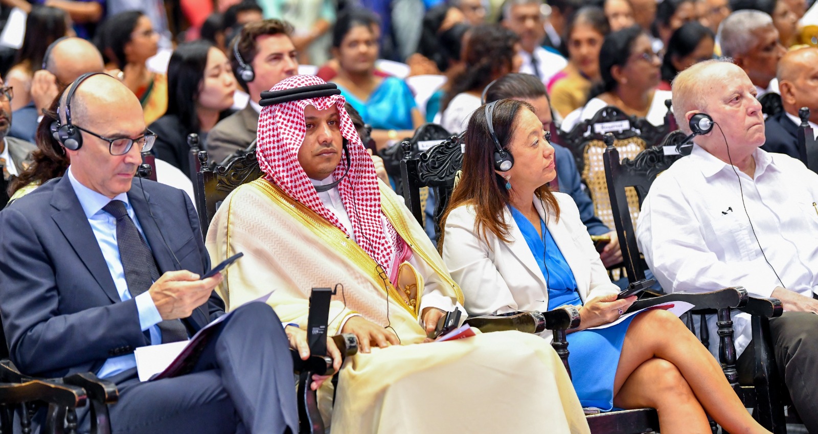 WhatsApp_Image_2025-10-30_at_16.45.10__1