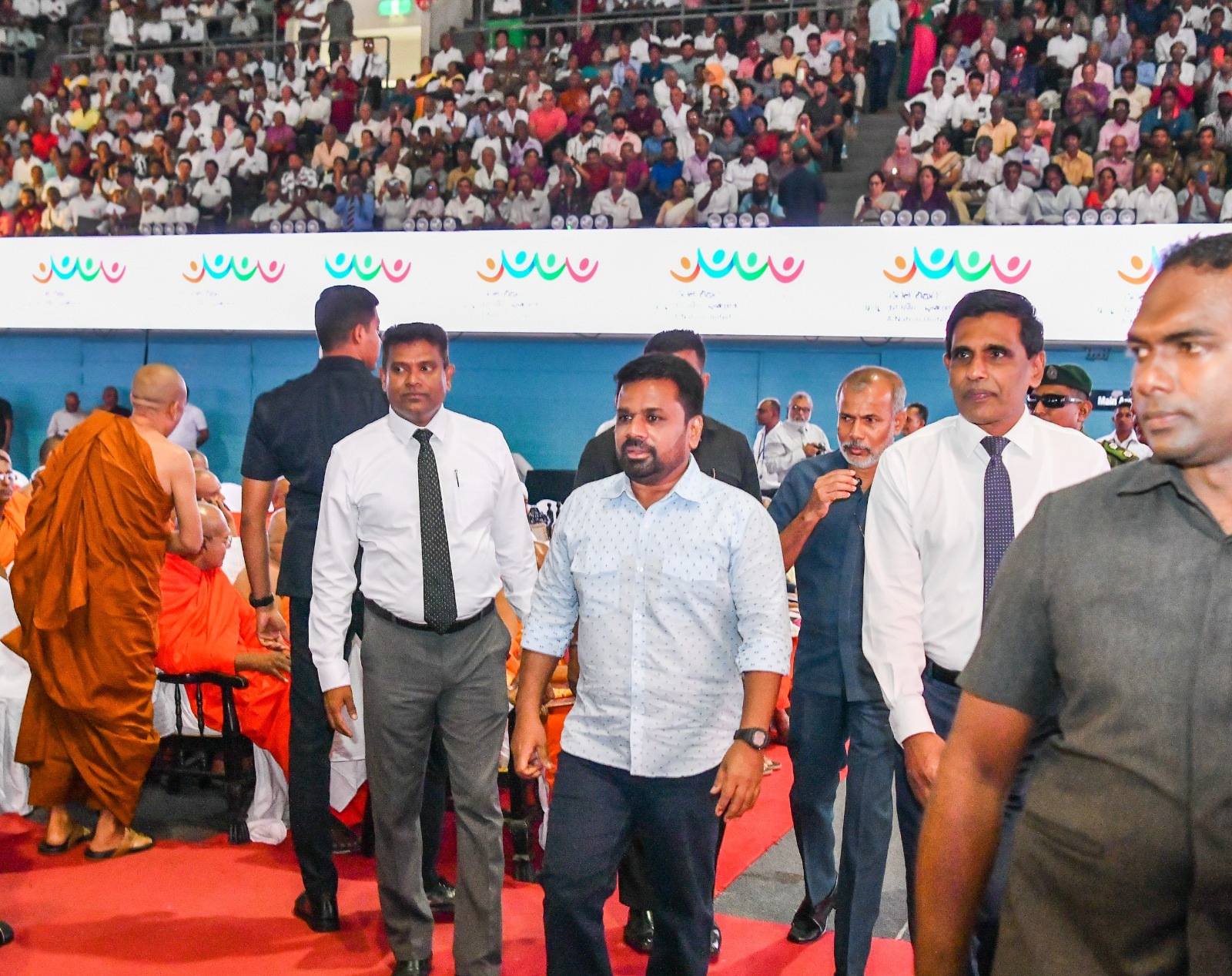 WhatsApp_Image_2025-10-30_at_16.45.12__1