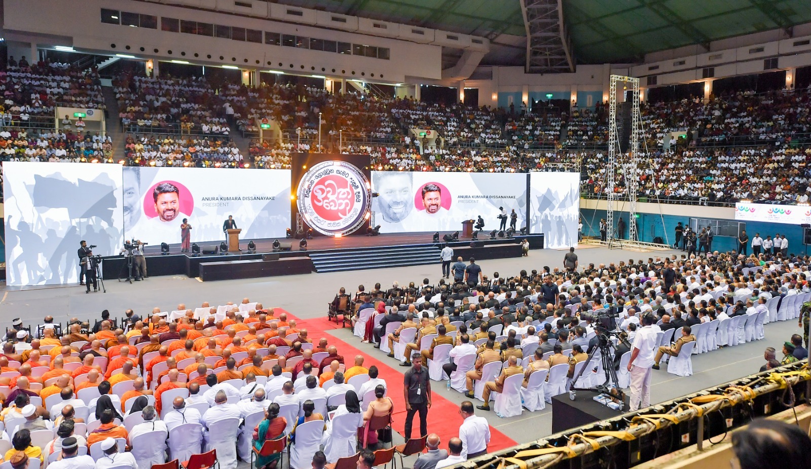 WhatsApp_Image_2025-10-30_at_16.45.14.jp