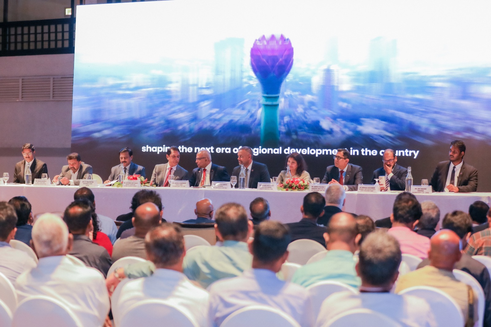 WhatsApp_Image_2025-10-30_at_15.18.08.jp