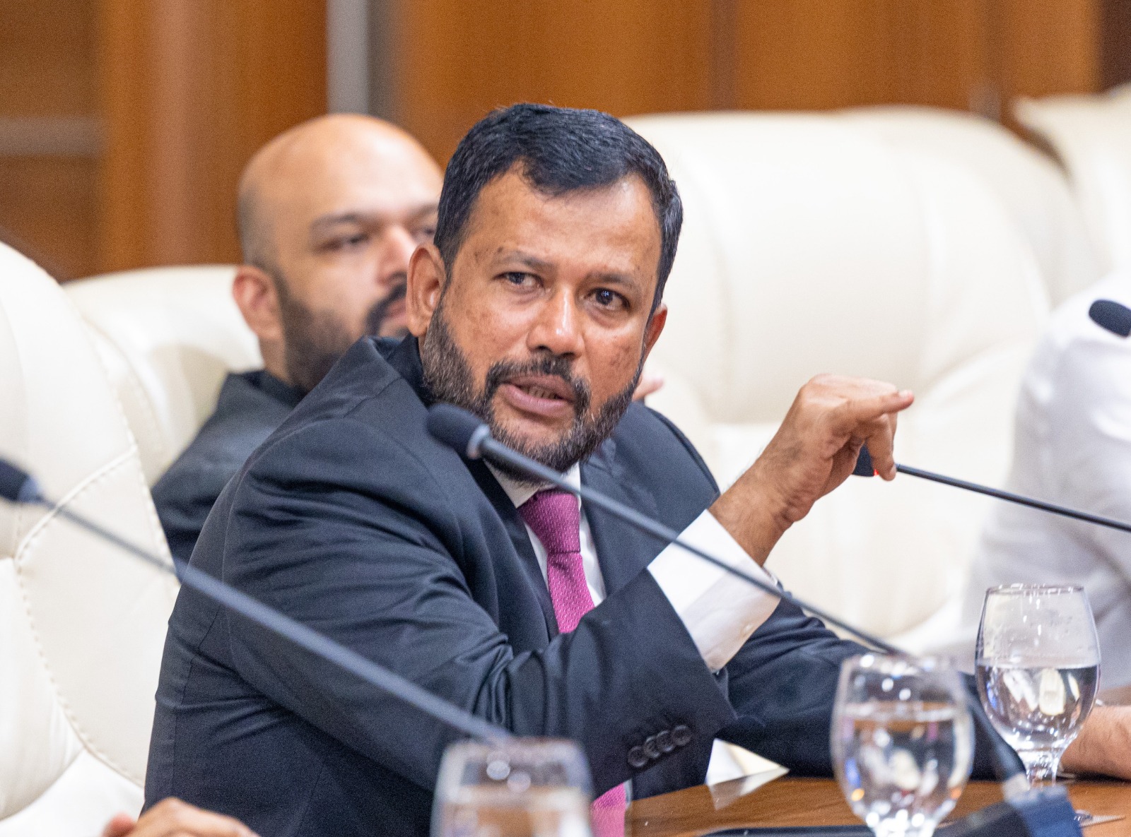 WhatsApp_Image_2025-11-28_at_15.19.58.jp