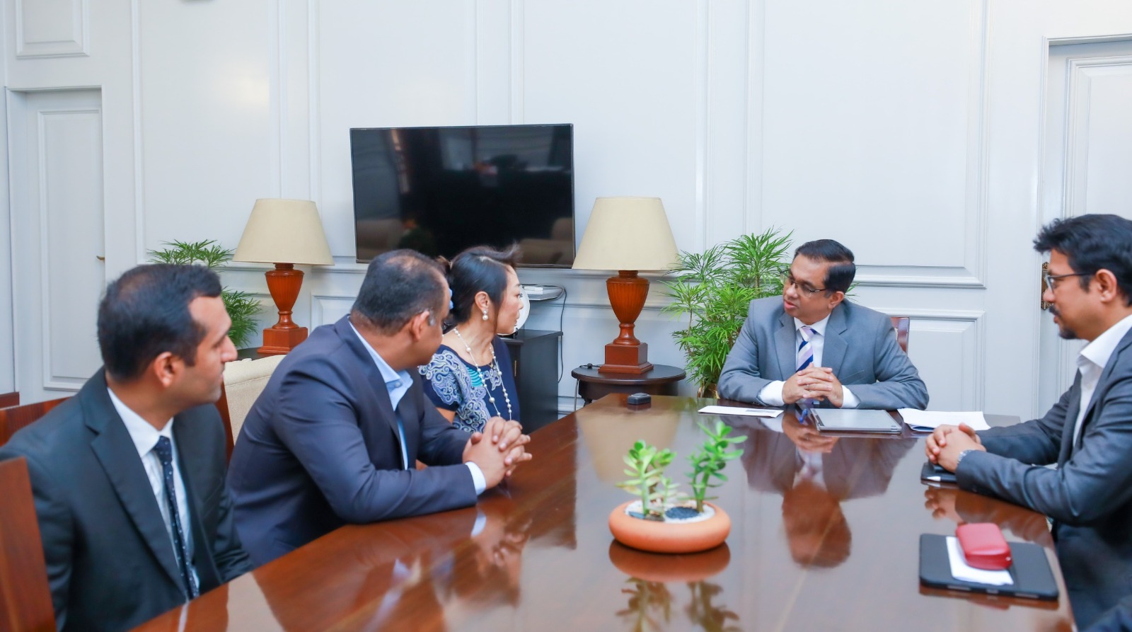 WhatsApp_Image_2025-12-04_at_15.41.35.jp