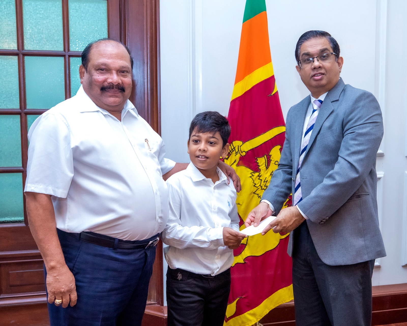 WhatsApp_Image_2025-12-04_at_18.05.51_0f