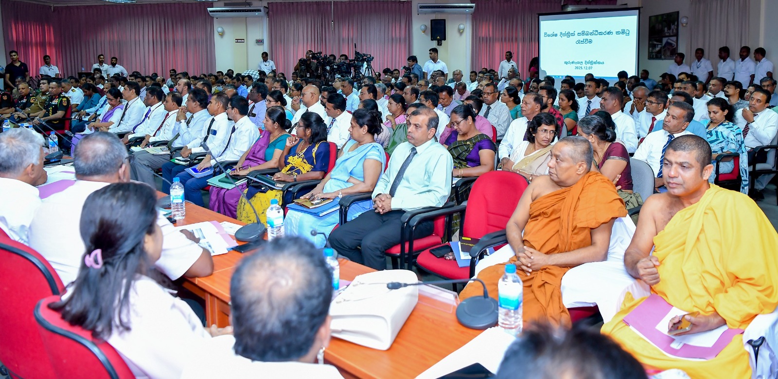 WhatsApp_Image_2025-12-07_at_20.34.22_f9