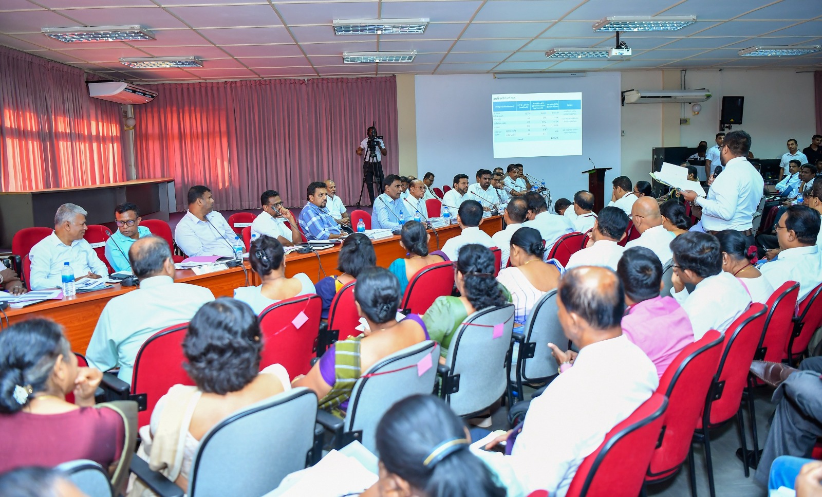 WhatsApp_Image_2025-12-07_at_20.34.27_06