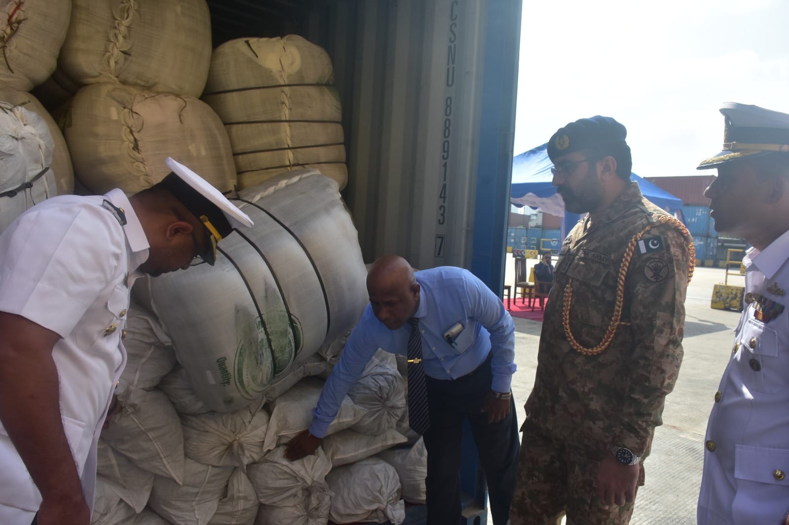 WhatsApp_Image_2025-12-15_at_15.07.34__1